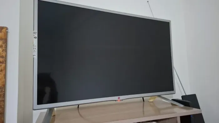 TV DE 32 POLEGADAS