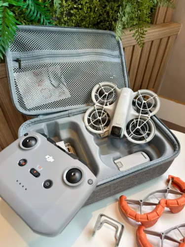 DJI NEO FLY MORE COMBO + ACESSÓRIOS (Pouco uso)