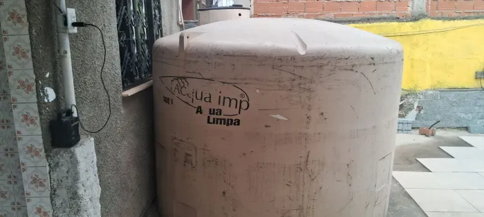 Vendo caixa dagua 6 000 litros