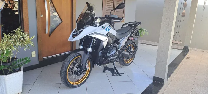 BMW R1300 GS Plus 24/24 garantia nov/2027