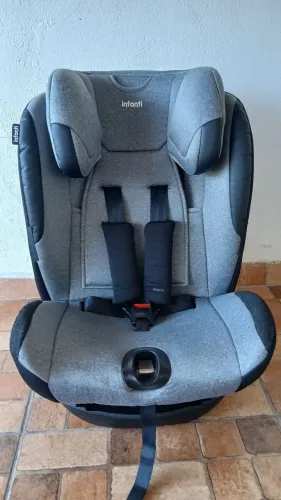 Cadeirinha de carro Infantil de 0 a 36 com isofix