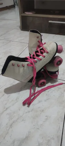 Patins da marca Convoy, praticamente sem uso