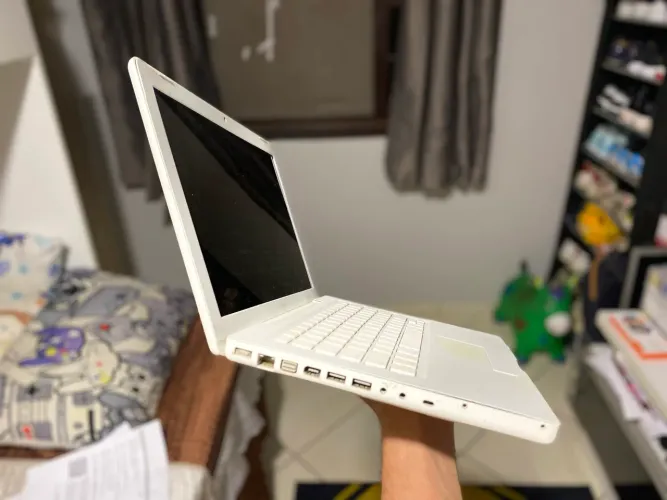 MacBook