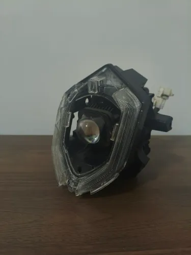 Farol Yamaha Crosser original - funcionando (DRL trincado)