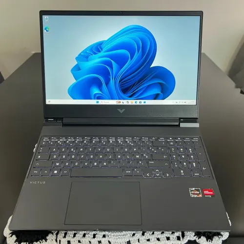 Notebook HP Victus 15 Gamer - RX 6550M 4GB (Acima da RTX 3050) / Ryzen 5 7535HS /8GB DDR5