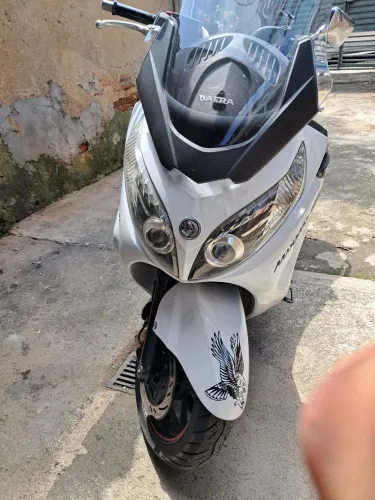 Maxsym 400i