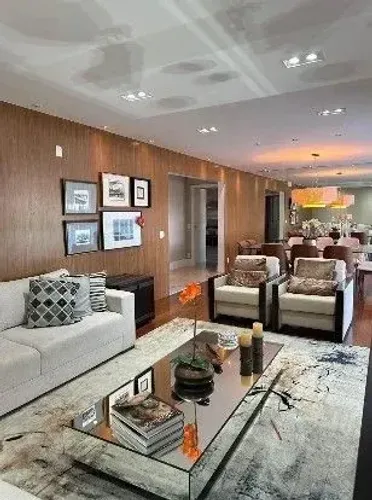 Imóvel para aluguel possui 245 metros quadrados com 4 quartos    Aluguel Mobiliado | Alto 