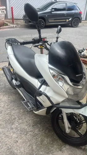 Honda pcx branca