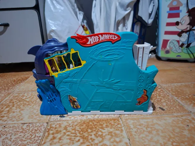 Pista Hot Wheels Sharkbite Bay (Maleta Tubarão) Mattel 2008