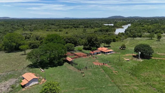 Fazenda a venda, em Itapirapuã - Goiás!!!