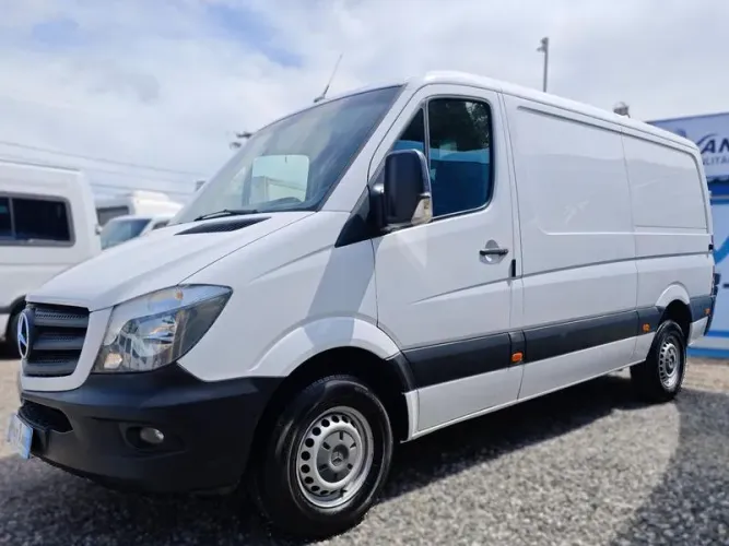 Mercedes-Benz Sprinter 415 Furgão Lon.t.bai. 2.2 Dies. 2019