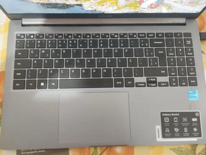 Notebook Samsung Galaxy Book4 - Estado de Novo