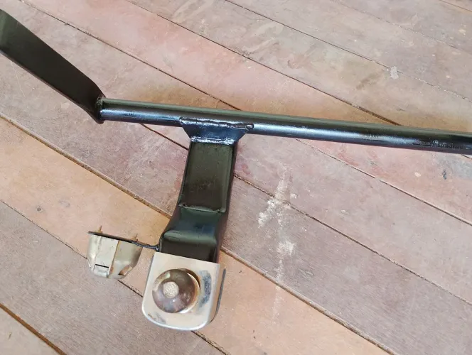 Vendo reboque do Onix 350   zap *