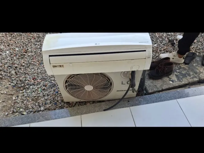 Ar-Condicionado, LG Smart inverter 9mil btus, com instalação inclusa