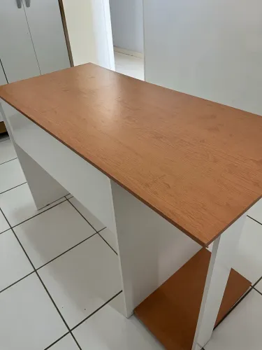 Escrivaninha para computador