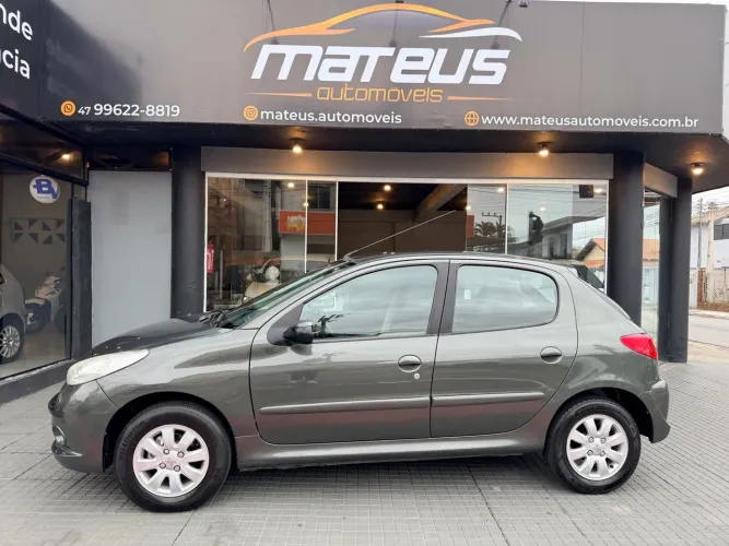 Peugeot 207 XR Sport 1.4 Flex 8V 5P 2010