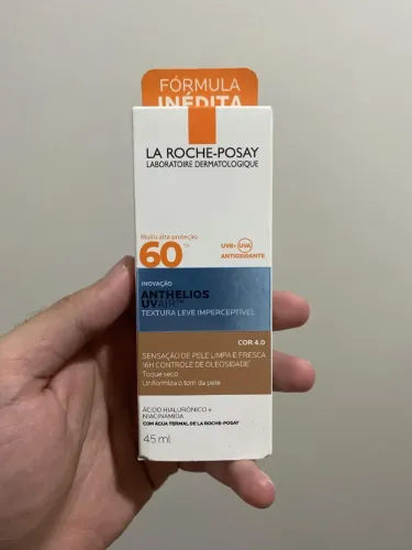 Protetor solar la roche posay fps 60, cor 4.0 - Novo