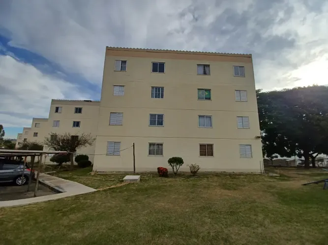 Apartamento com 2 dorm-Res Souza Queiroz-Vendo