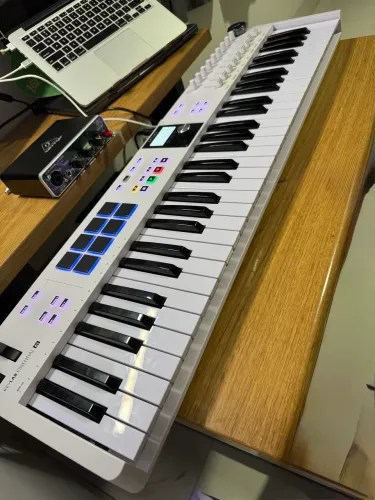 Controlador Arturia Mk3