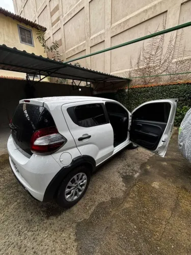 Fiat Mobi Like 1.0 Fire Flex 5P. 2021