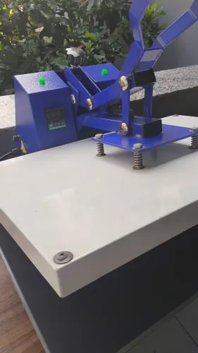 Prensa térmica plana e de caneca