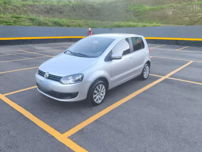 Volkswagen Fox 1.6 MI Total Flex 8V 5P 2014