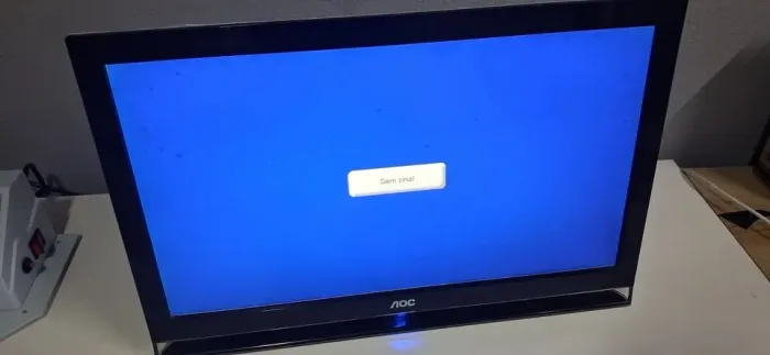 Monitor TV 23' AOC Entrada VGA, HDMI - LE22H138