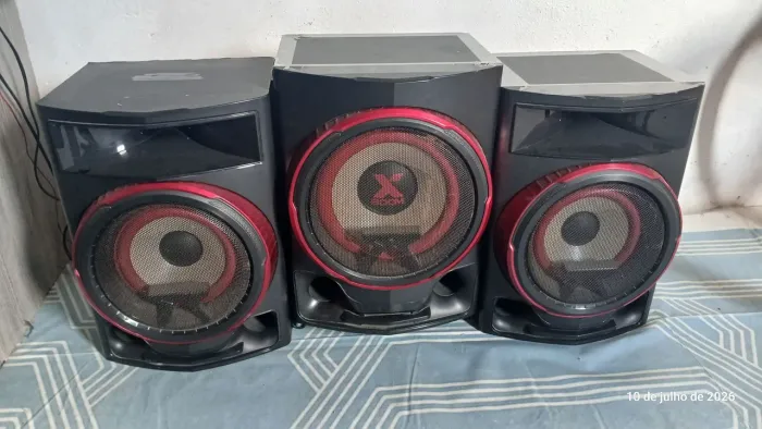 Caixas LG XBOOM