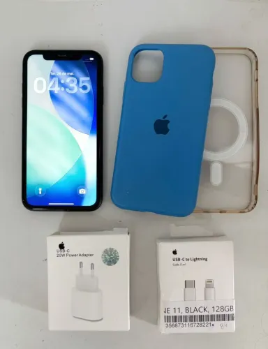 Iphone 11 (Bateria 81%)
