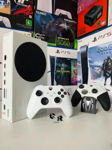 XBOX SERIES S À VENDA! (CONTROLE ELITE SERIES 2 VENDIDO SEPARADAMENTE)