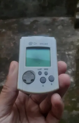 DREAMCAST VMU N°6 de dreamcast branco funcionando perfeitamente.