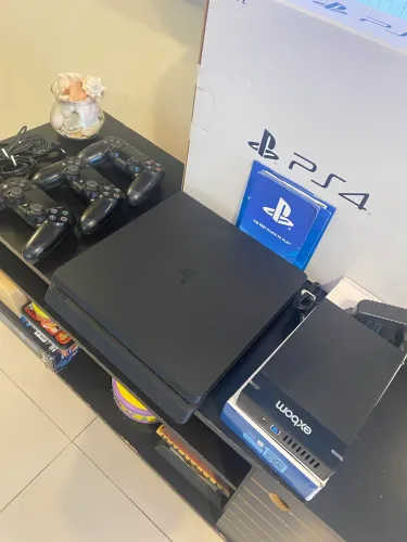 Ps4 Slim 1Tb Desbloqueado 230 Jogos Digitais e HD Externo de 8tb