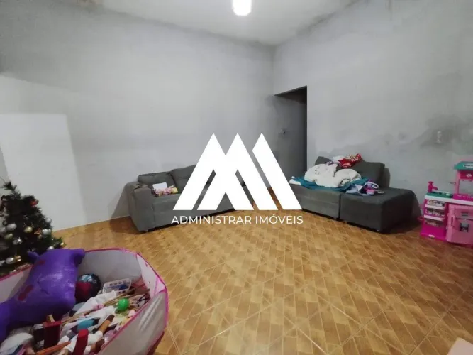 Vendo casa com lote de 410m² no Morro do Sol!