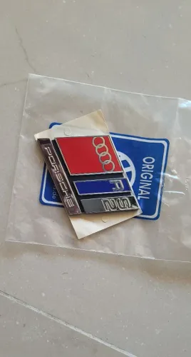 Emblema audi rs2 original 