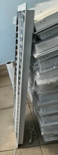 Luminária para forro 220w