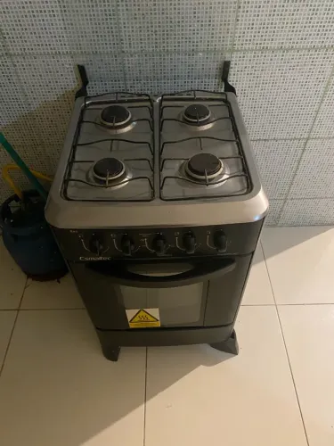Fogão 4 bocas com forno