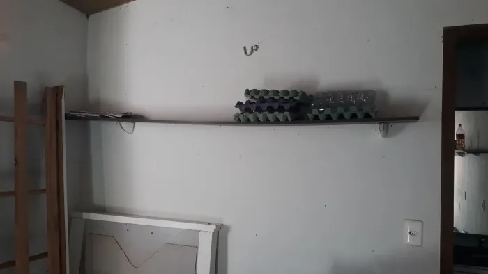 Vendo 3 prateleiras por 150 reais
