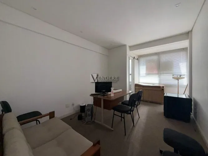 Sala 35m² para Venda na Raja Gabaglia