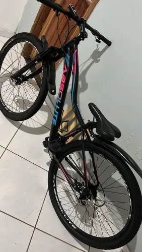 Bicicleta aro 29 Absolute (Acompanha capacete e farol frontal)