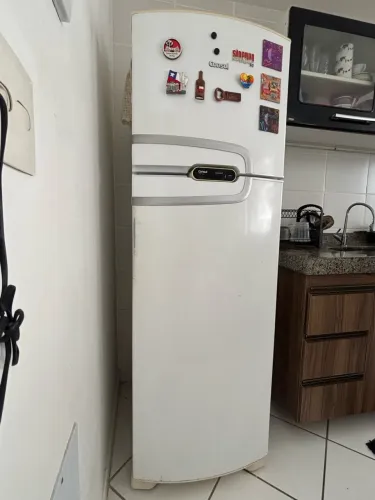 GELADEIRA CONSUL 275 LITROS - GELANDO MUITO! ?