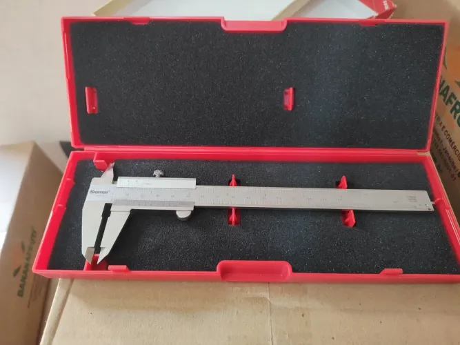 Paquímetro Starrett Série 125