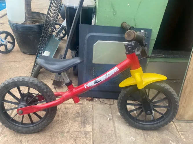 Bicicleta de equilíbrio