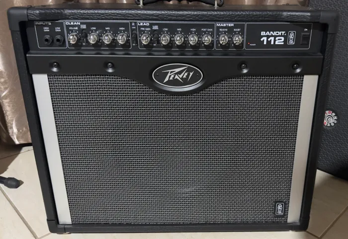 Amplificador Peavey Bandit 112 