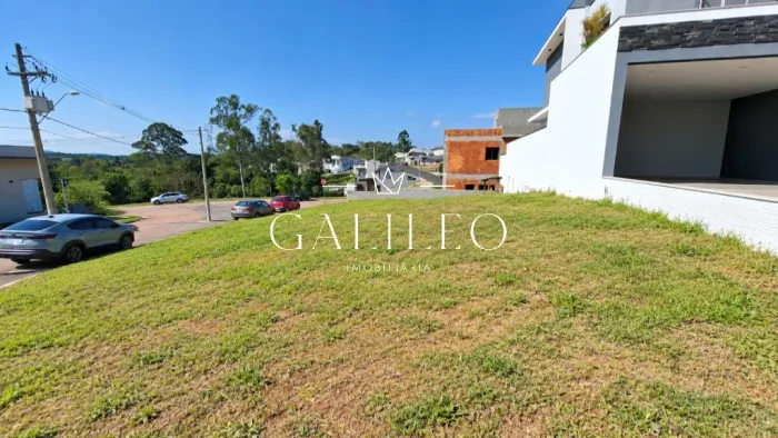 Terreno em Condomínio de Luxo, 338m², Jardim Celeste, Jundiaí-SP: Oportunidade Única!