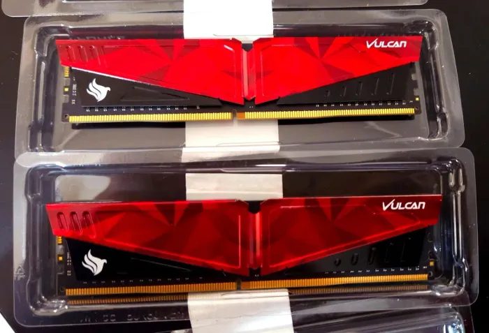 2x8GB TeamGroup T-Force Vulcan DDR4 2666 GHz