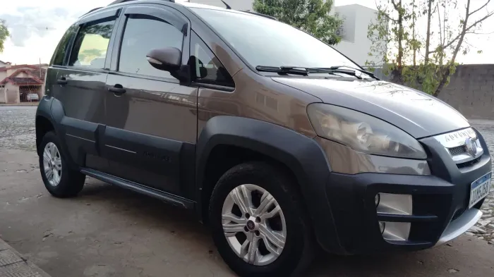 Fiat Idea Advent./ Adv.locker 1.8 MPI Flex 5P 2012
