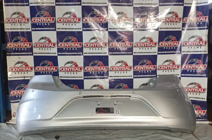 Para-choque traseiro Ford Ka moderno 2016