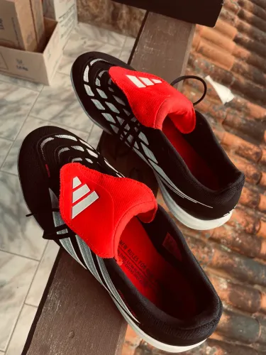 Chuteira Society Adidas Predator