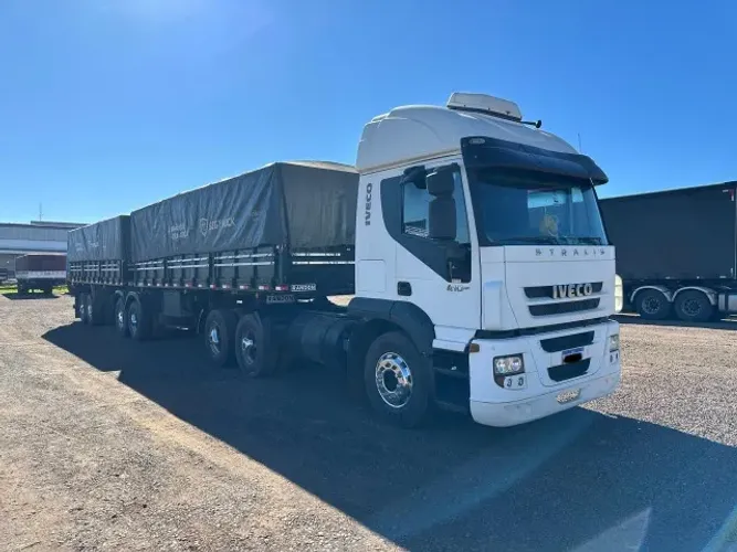 Conjunto Iveco Stralis 410 e Bitrem