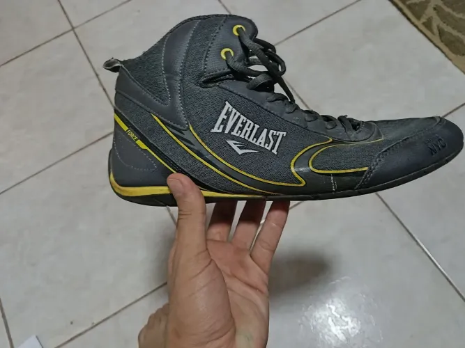 Tênis cano alto Everestlats